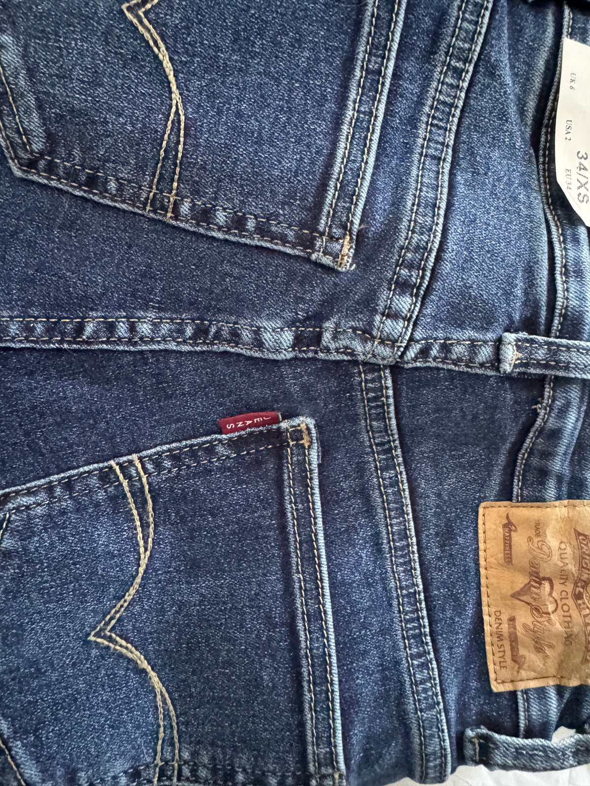 Vaquero estilo Levis con faja